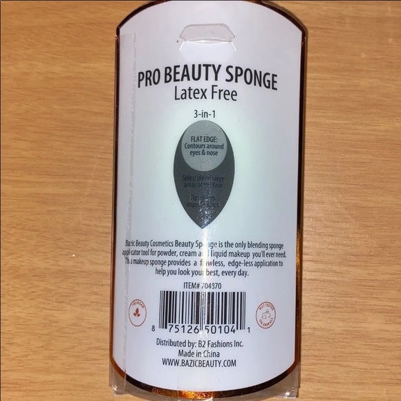 Beauty Blender - Picture 2 of 2